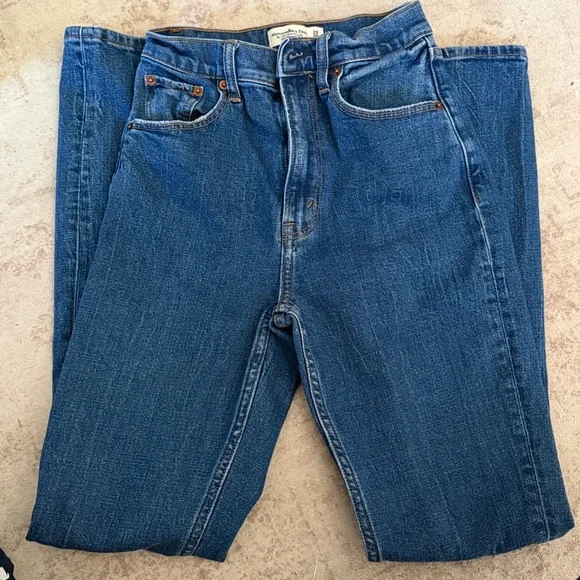 Abercrombie and fitch 90s slim straight ultra high rise jean - Picture 3 of 3